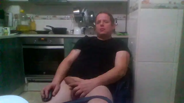 lobito1997 online show from February 2026 02:50:02 AM