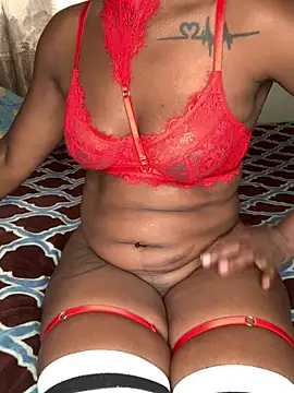 Snapshot of WyvaxxNikkie chatting on January 2025 10:39:02 AM WyvaxxNikkie online show from January 2025 10:39:02 AM