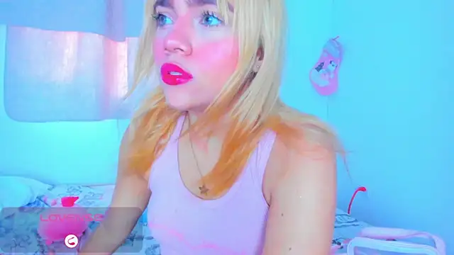 Snapshot of Sweet_MaryJane2 chatting on December 2024 08:47:02 PM Sweet MaryJane2 online show from December 2024 08:47:02 PM