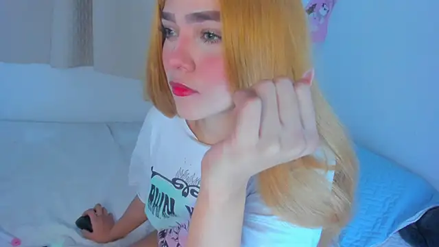 Snapshot of Sweet_MaryJane2 chatting on December 2024 01:12:01 AM Sweet MaryJane2 online show from December 2024 01:12:01 AM