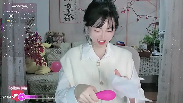 Lisa-s online show from October 2025 12:40:02 PM