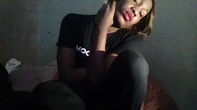 Moorella1 online show from September 2025 08:46:01 PM