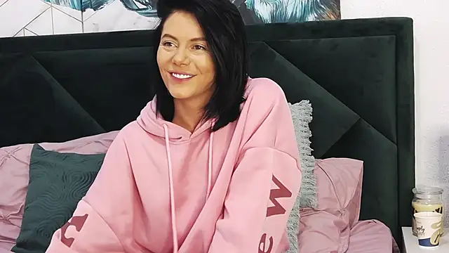 tanyagrey online show from December 2024 01:27:02 PM