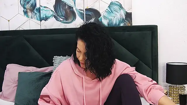 tanyagrey online show from January 2025 04:07:01 PM