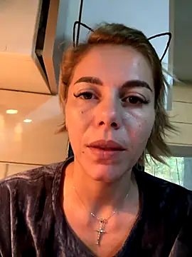 tanyagrey online show from October 2025 07:06:01 AM