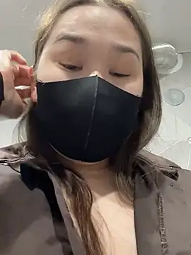 your toxic cum online show from February 2025 10:28:02 PM