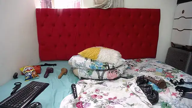 GaggingQueenxx online show from March 2025 10:30:02 AM