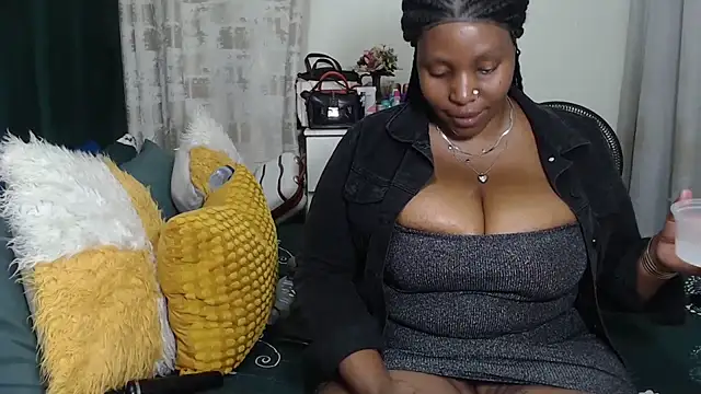 GaggingQueenxx online show from June 2026 04:20:02 PM