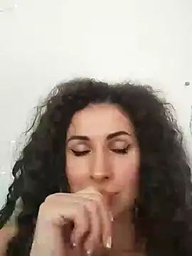 Snapshot of MaryMalory11 chatting on December 2024 07:21:01 PM MaryMalory11 online show from December 2024 07:21:01 PM