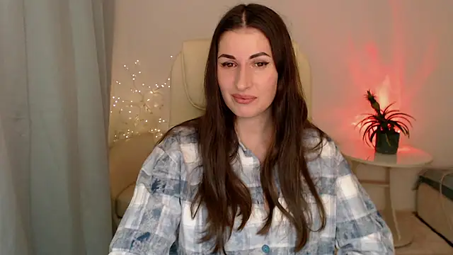 Snapshot of MaryMalory11 chatting on March 2025 03:18:02 PM MaryMalory11 online show from March 2025 03:18:02 PM