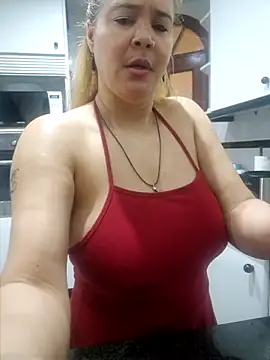 lamorbosa37 online show from January 2025 05:56:02 PM