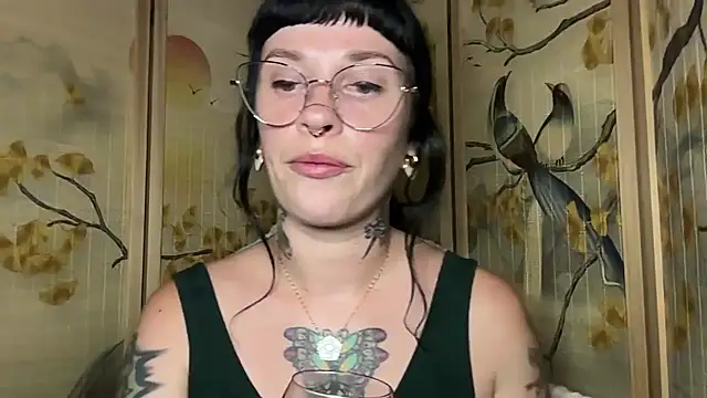 Snapshot of Marcelinegoddess chatting on July 2026 03:59:02 AM Marcelinegoddess online show from July 2026 03:59:02 AM