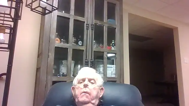 bootlegmanz online show from March 2026 04:35:01 PM