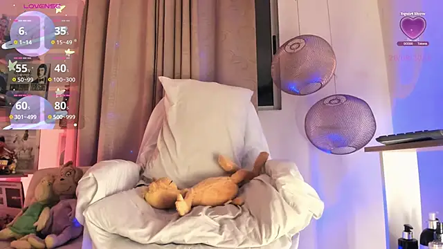 Snapshot of BarbieVenus chatting on September 2025 03:33:02 AM BarbieVenus online show from September 2025 03:33:02 AM