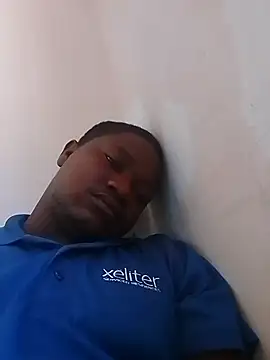 Snapshot of Algenis1232 chatting on November 2025 05:45:02 PM Algenis1232 online show from November 2025 05:45:02 PM