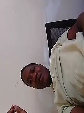 Snapshot of Algenis1232 chatting on November 2025 05:50:02 PM Algenis1232 online show from November 2025 05:50:02 PM