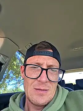 TheSouthernKing online show from September 2025 07:19:01 AM