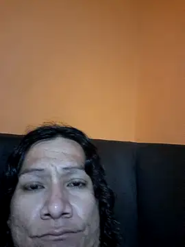 Snapshot of miicheele32 chatting on November 2025 11:21:02 PM miicheele32 online show from November 2025 11:21:02 PM