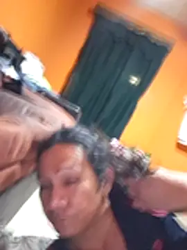 Snapshot of miicheele32 chatting on November 2025 11:01:02 AM miicheele32 online show from November 2025 11:01:02 AM