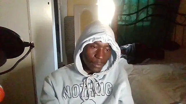 Snapshot of SmallGoodNutts chatting on September 2025 08:16:02 AM SmallGoodNutts online show from September 2025 08:16:02 AM