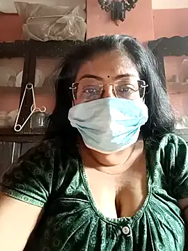 Snapshot of LAVERNIYA_ chatting on December 2024 06:00:01 AM LAVERNIYA  online show from December 2024 06:00:01 AM