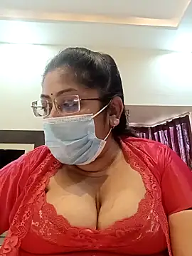 Snapshot of LAVERNIYA_ chatting on January 2025 10:48:01 AM LAVERNIYA  online show from January 2025 10:48:01 AM