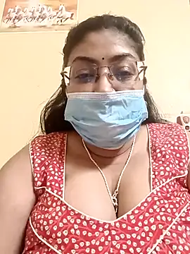 Snapshot of LAVERNIYA_ chatting on January 2025 09:35:02 AM LAVERNIYA  online show from January 2025 09:35:02 AM