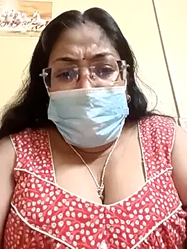 Snapshot of LAVERNIYA_ chatting on March 2025 12:31:02 PM LAVERNIYA  online show from March 2025 12:31:02 PM