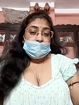 Snapshot of LAVERNIYA_ chatting on March 2025 10:28:02 AM LAVERNIYA  online show from March 2025 10:28:02 AM