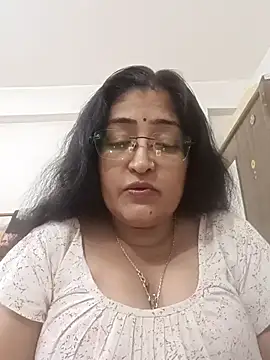 Snapshot of LAVERNIYA_ chatting on October 2025 11:50:01 AM LAVERNIYA  online show from October 2025 11:50:01 AM