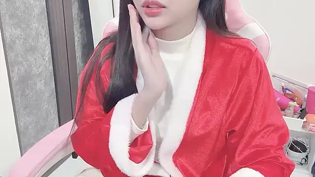 Snapshot of Virgo_686 chatting on December 2024 12:55:01 PM Virgo 686 online show from December 2024 12:55:01 PM