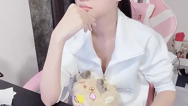 Snapshot of Virgo_686 chatting on December 2024 05:51:01 PM Virgo 686 online show from December 2024 05:51:01 PM