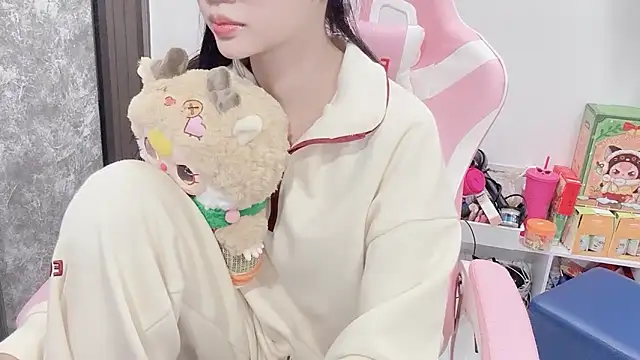 Snapshot of Virgo_686 chatting on December 2024 10:06:02 AM Virgo 686 online show from December 2024 10:06:02 AM