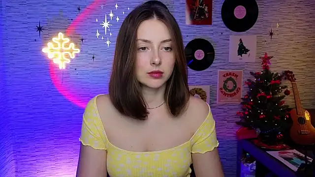 Snapshot of GloriaElmer chatting on December 2024 05:31:02 PM GloriaElmer online show from December 2024 05:31:02 PM