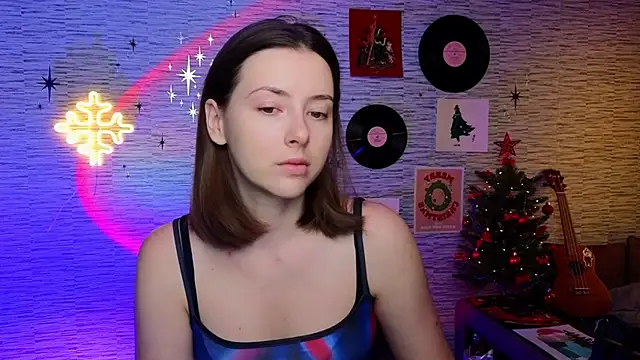 Snapshot of GloriaElmer chatting on December 2024 06:11:02 AM GloriaElmer online show from December 2024 06:11:02 AM