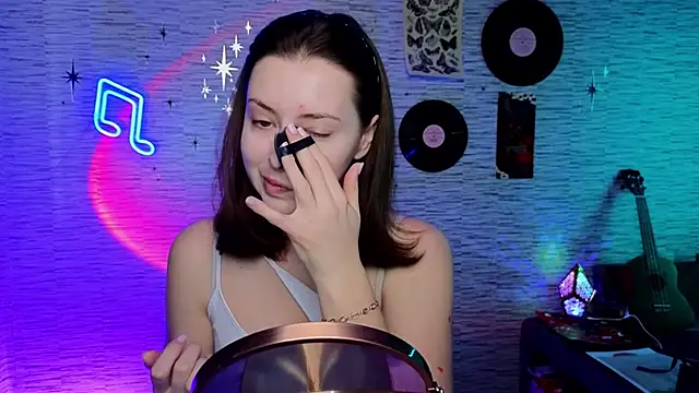 Snapshot of GloriaElmer chatting on February 2025 06:10:02 AM GloriaElmer online show from February 2025 06:10:02 AM