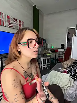 Hawitxui online show from November 2025 10:14:02 AM