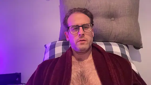 Snapshot of StarrMan99 chatting on December 2024 07:46:02 PM StarrMan99 online show from December 2024 07:46:02 PM