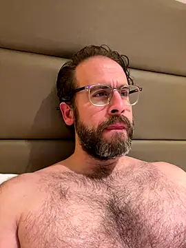 Snapshot of StarrMan99 chatting on December 2025 07:07:02 PM StarrMan99 online show from December 2025 07:07:02 PM