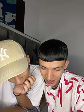 Snapshot of Juan_Nd_Steven chatting on December 2024 04:01:02 AM Juan Nd Steven online show from December 2024 04:01:02 AM