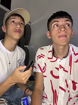 Snapshot of Juan_Nd_Steven chatting on December 2024 04:31:02 AM Juan Nd Steven online show from December 2024 04:31:02 AM