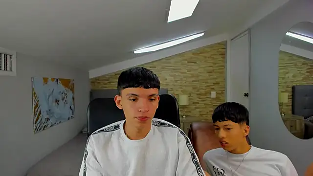 Snapshot of Juan_Nd_Steven chatting on December 2024 01:00:01 PM Juan Nd Steven online show from December 2024 01:00:01 PM