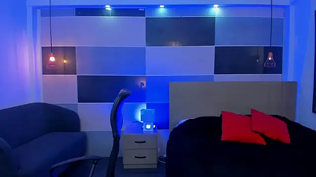 Snapshot of Juan_Nd_Steven chatting on January 2025 04:39:01 AM Juan Nd Steven online show from January 2025 04:39:01 AM