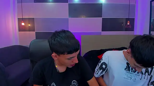 Snapshot of Juan_Nd_Steven chatting on January 2025 12:16:01 PM Juan Nd Steven online show from January 2025 12:16:01 PM