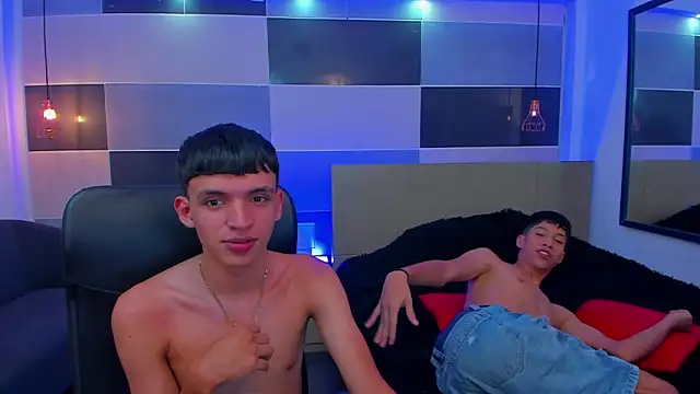 Snapshot of Juan_Nd_Steven chatting on February 2025 07:43:01 AM Juan Nd Steven online show from February 2025 07:43:01 AM