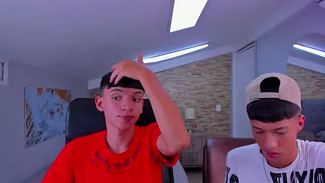 Snapshot of Juan_Nd_Steven chatting on March 2025 07:27:02 AM Juan Nd Steven online show from March 2025 07:27:02 AM