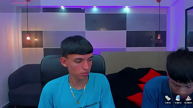 Snapshot of Juan_Nd_Steven chatting on March 2025 04:21:02 AM Juan Nd Steven online show from March 2025 04:21:02 AM