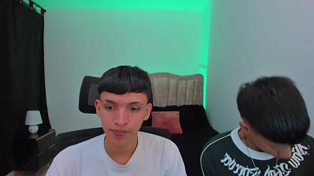 Snapshot of Juan_Nd_Steven chatting on September 2025 04:45:01 AM Juan Nd Steven online show from September 2025 04:45:01 AM