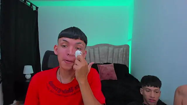 Snapshot of Juan_Nd_Steven chatting on September 2025 04:14:02 AM Juan Nd Steven online show from September 2025 04:14:02 AM