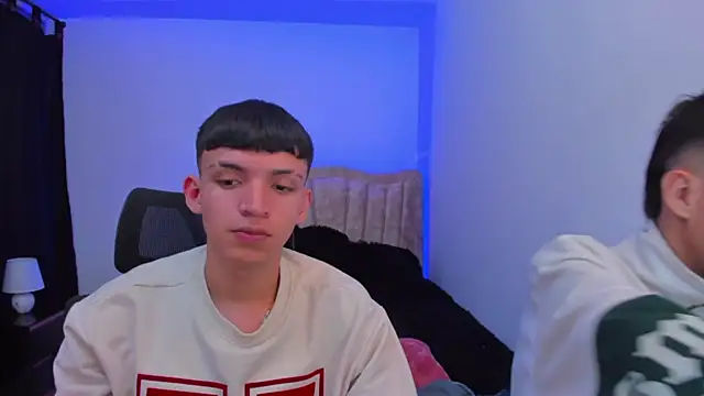 Snapshot of Juan_Nd_Steven chatting on September 2025 04:14:01 AM Juan Nd Steven online show from September 2025 04:14:01 AM